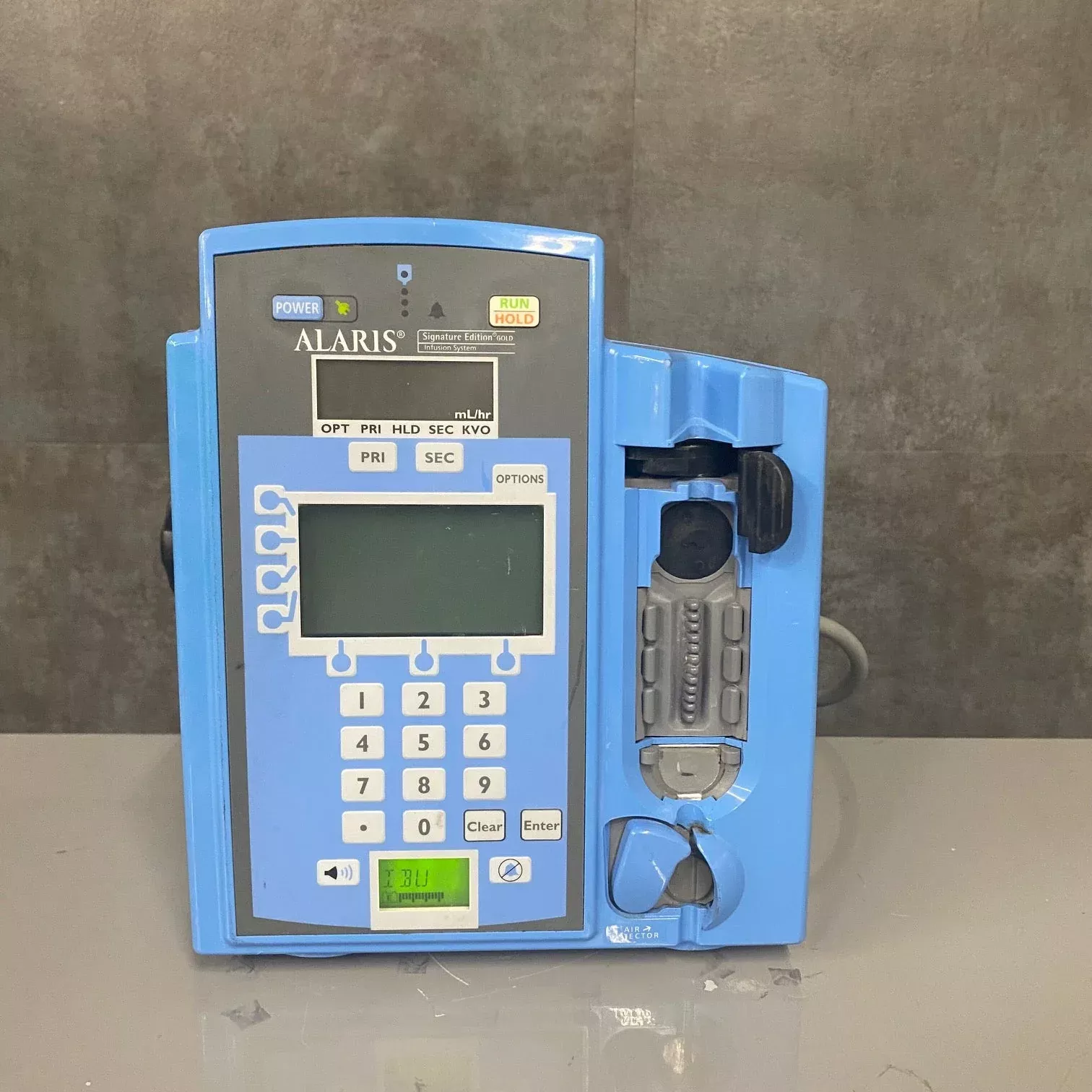 Alaris Signature Edition Gold Infusion Pump