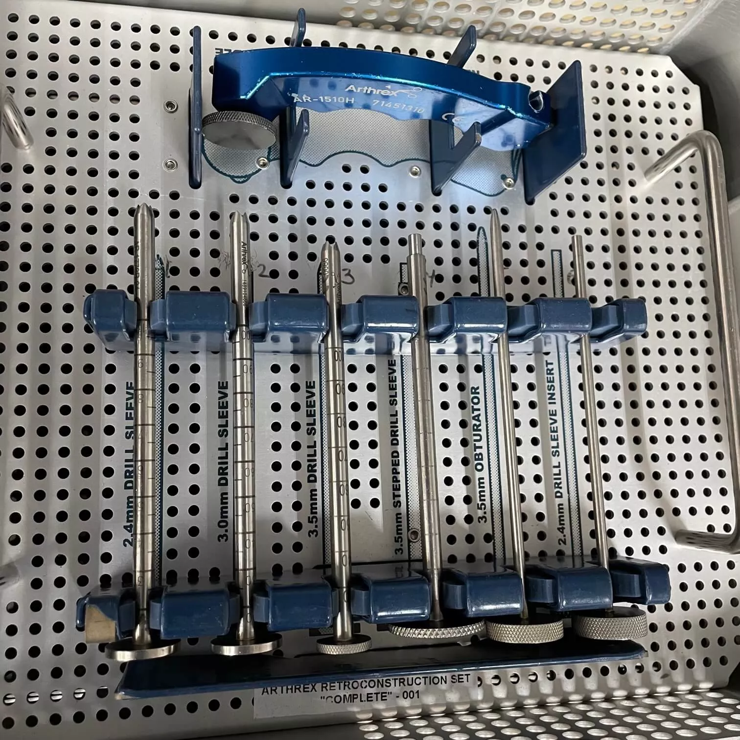 Arthrex Retroconstruction Drill Guide System