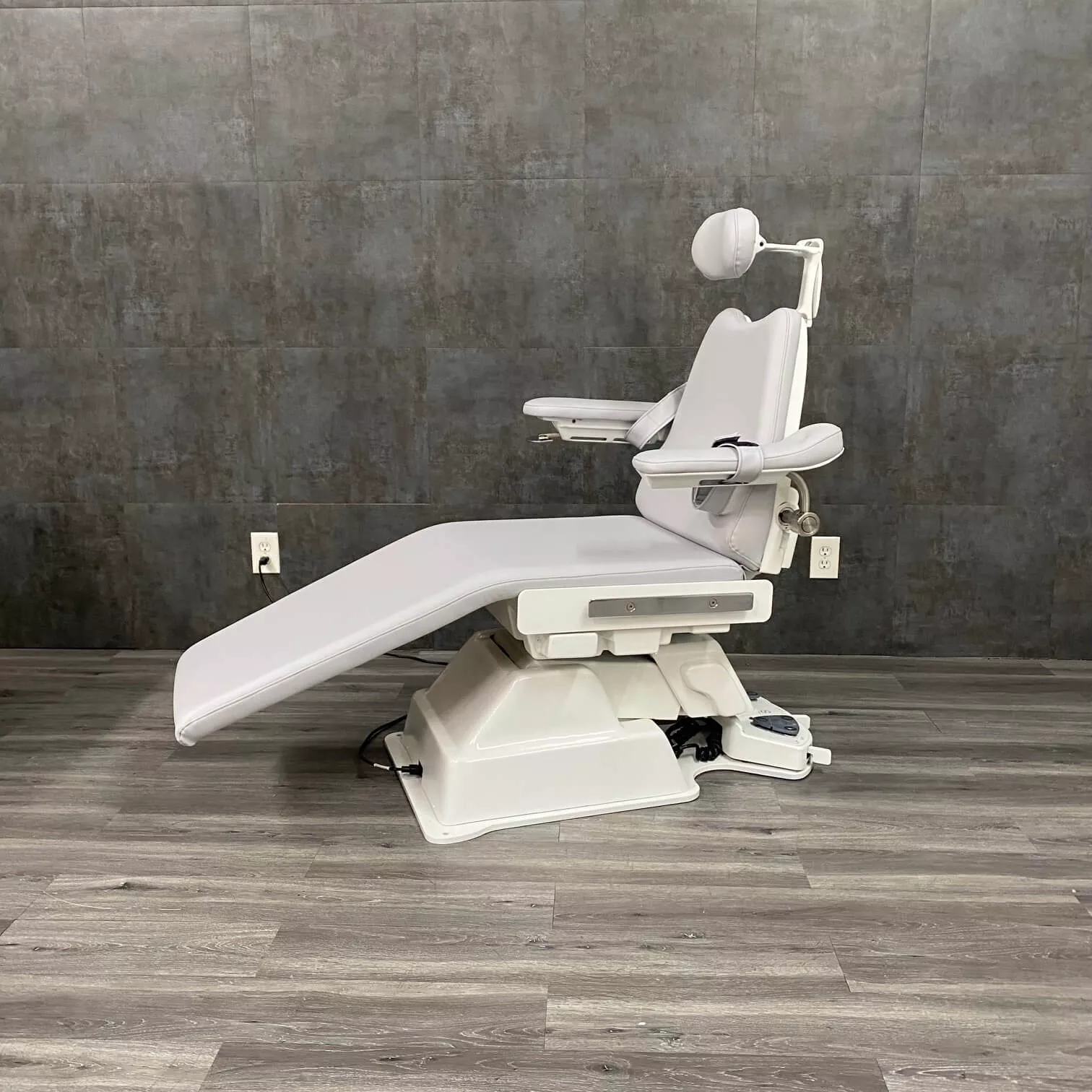 Boyd S2615 Programmable Surgical Chair