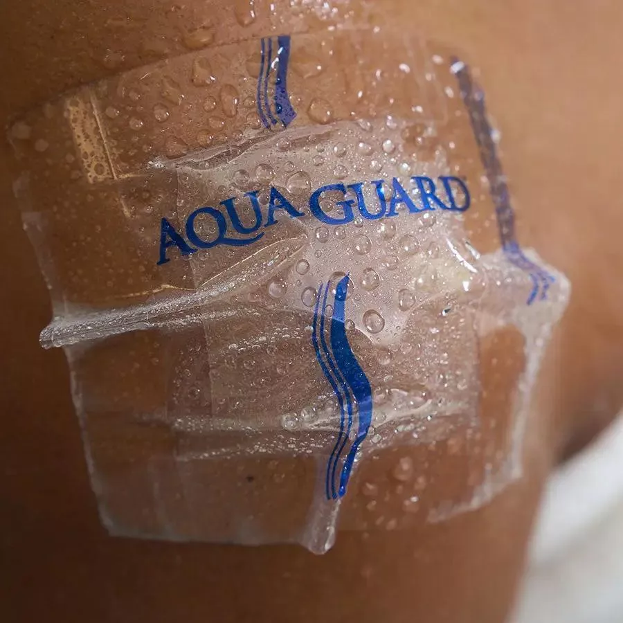 Cenorin AquaGuard Moisture Barrier 7 x 7, Box of 5