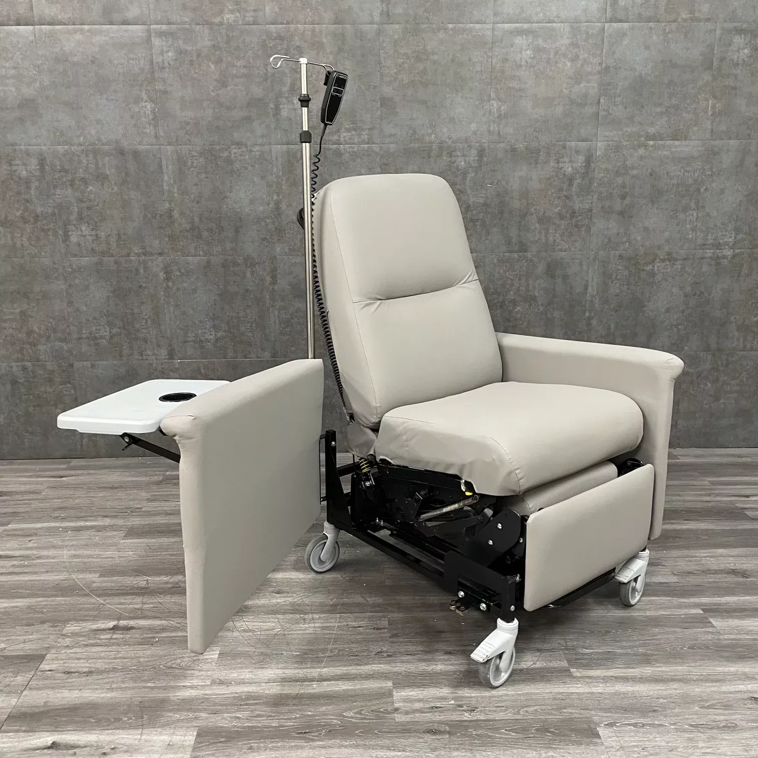 Champion 85P Infusion Chair Recliner
