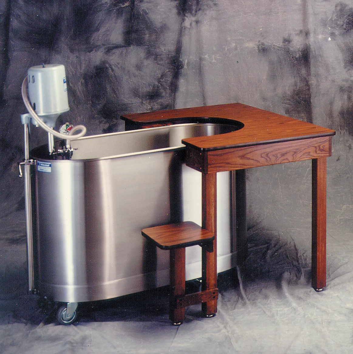 Combination Table with Seat for 20″ Wide Tank