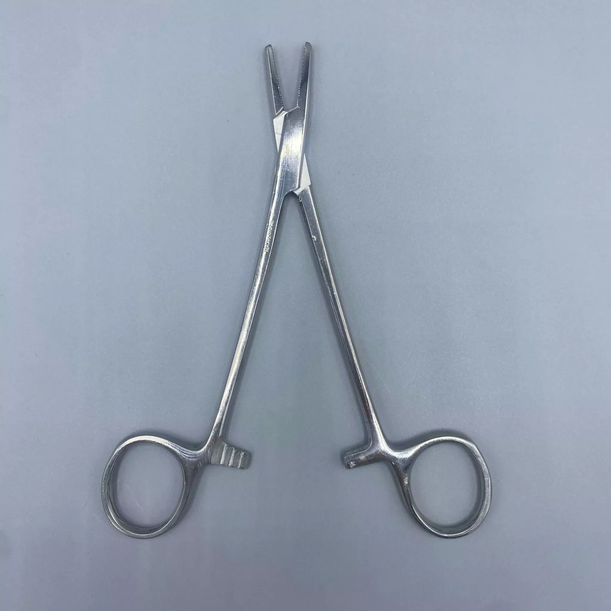 Crown Mayo Hegar Needle Holder