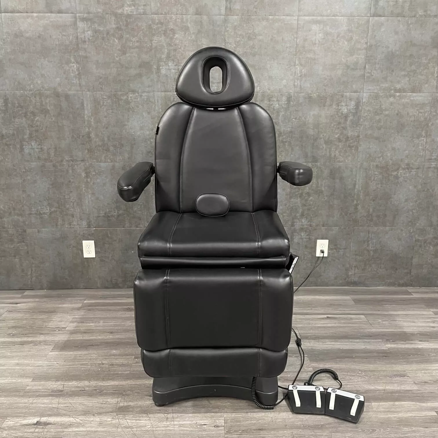 DIR Power Spa Chair
