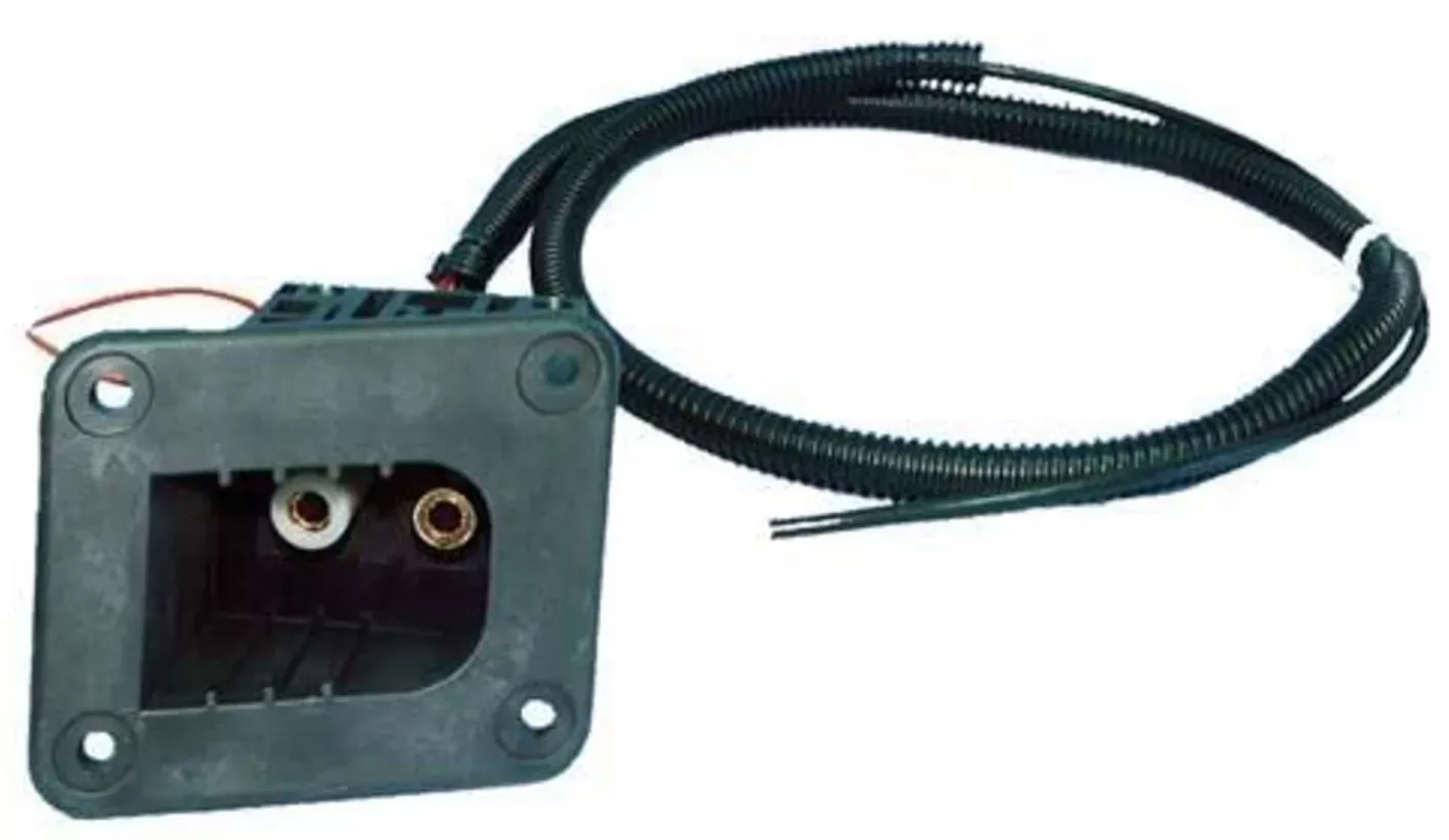 EZGO Non-DCS/PDS Receptacle (Years 1994.5 – Up)