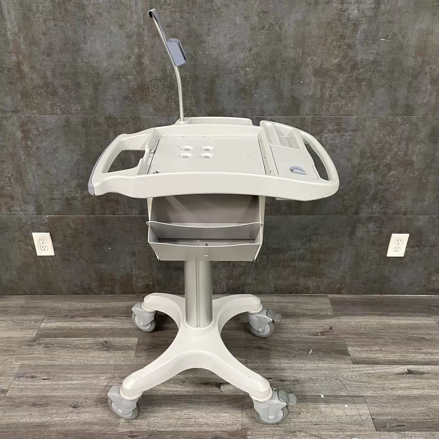 GE Mac Trolley Cart with Storage