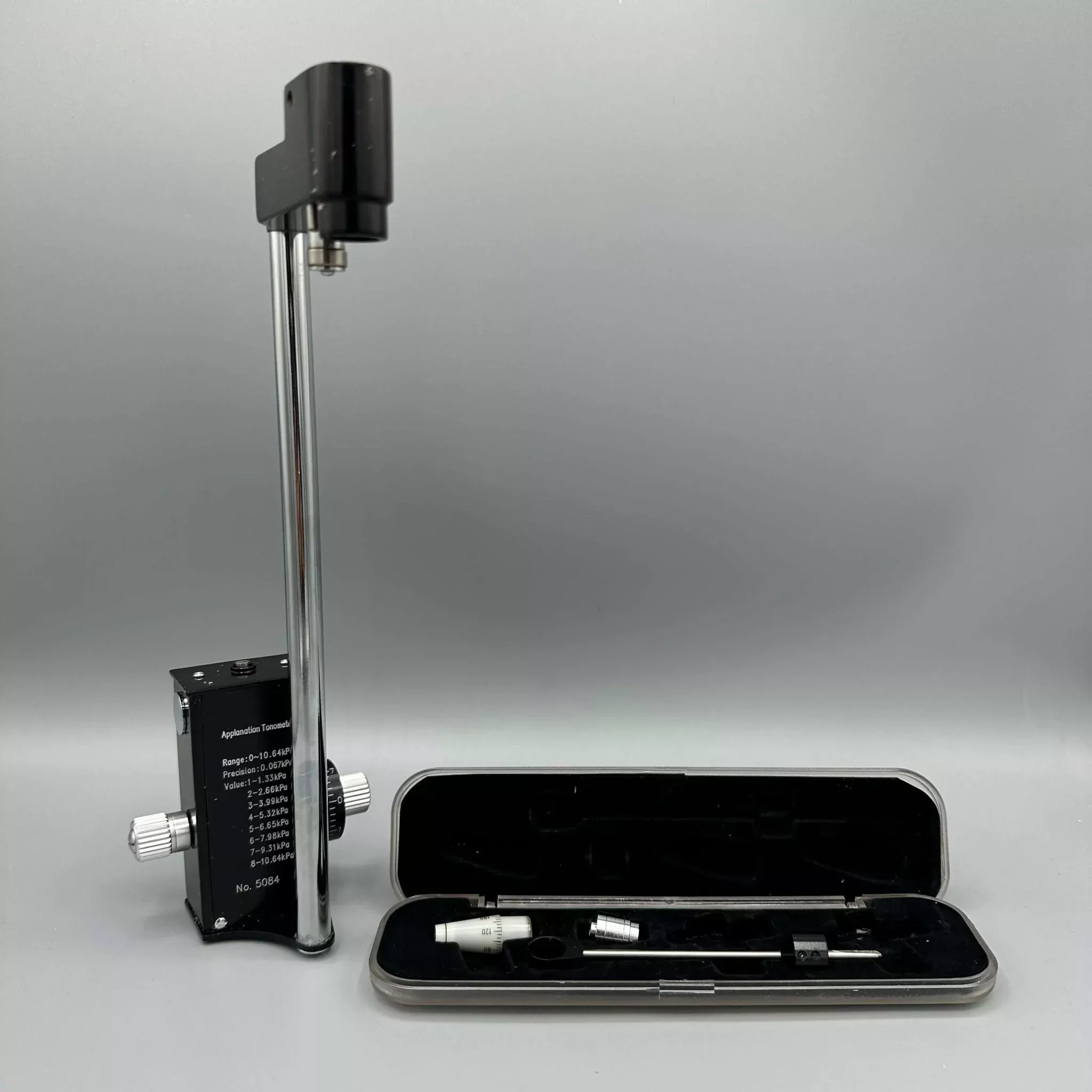 Haag-Streit AT-900 Style Applanation Tonometer