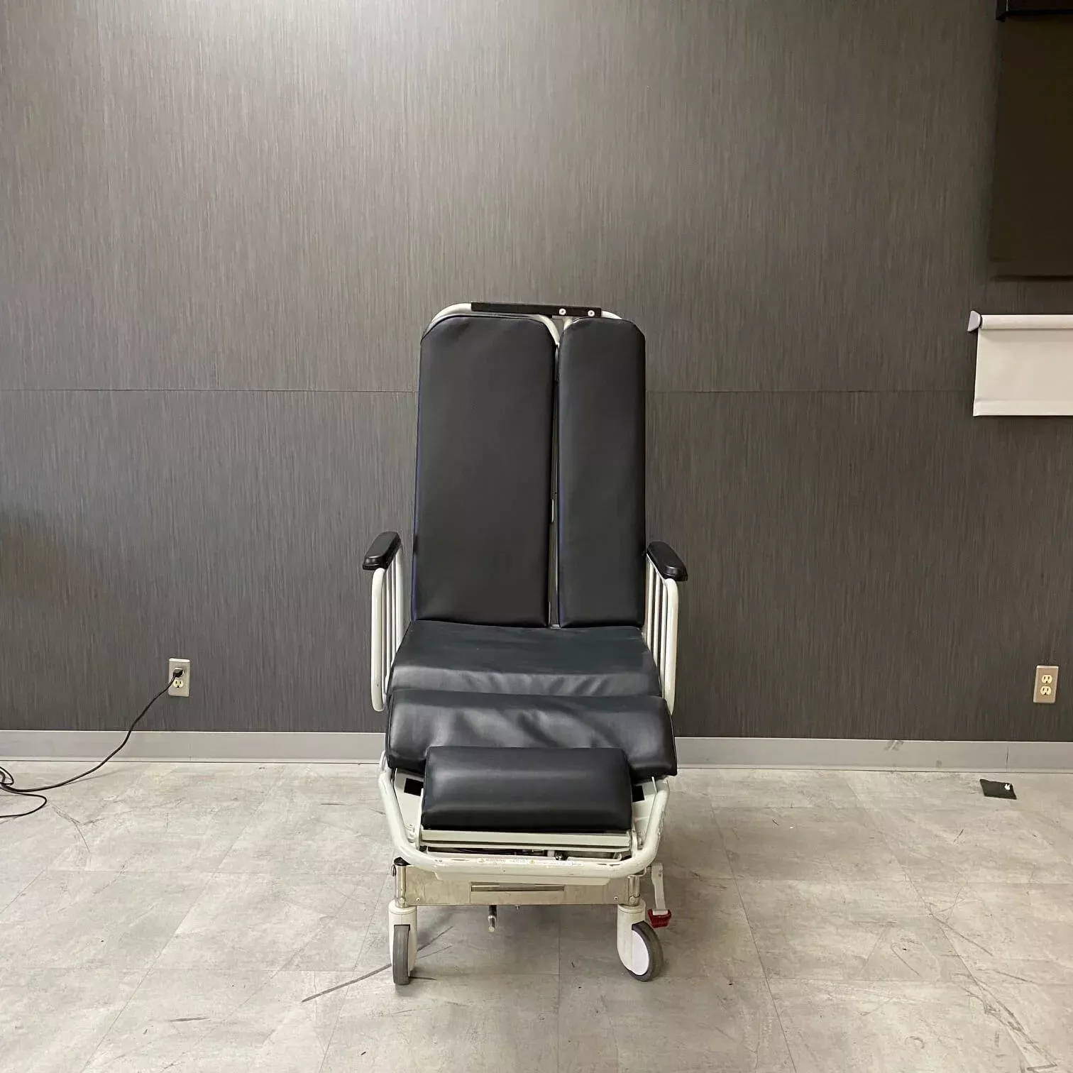Hausted Video Imaging (Vic) Chair