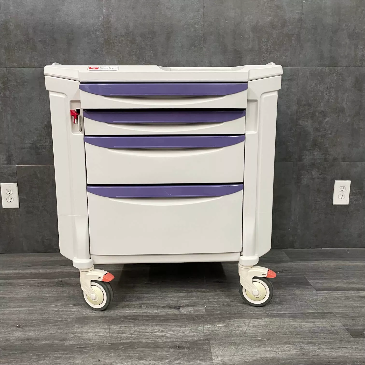 Metro Flexline General Crash Cart