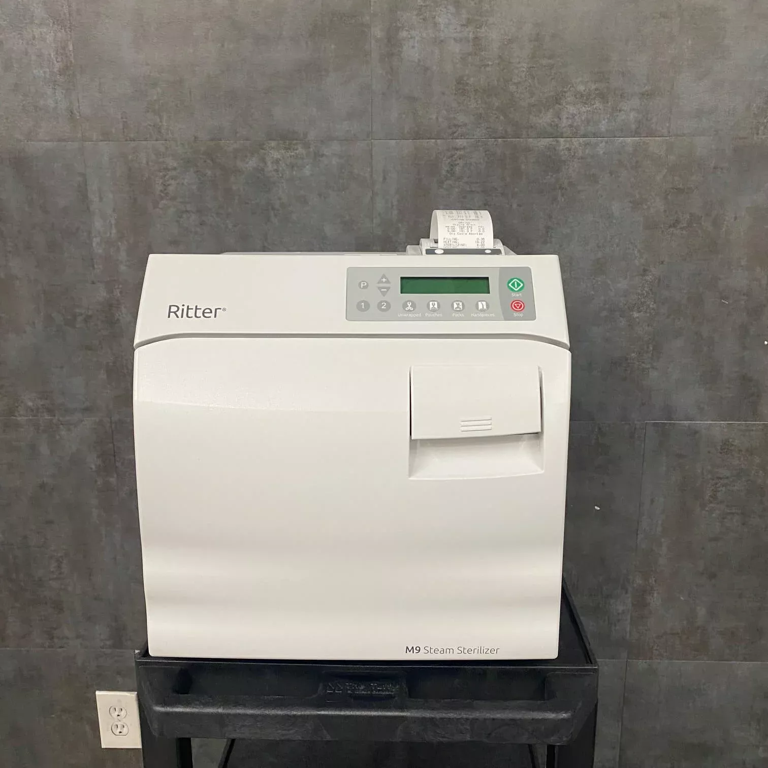 Midmark M9 Autoclave