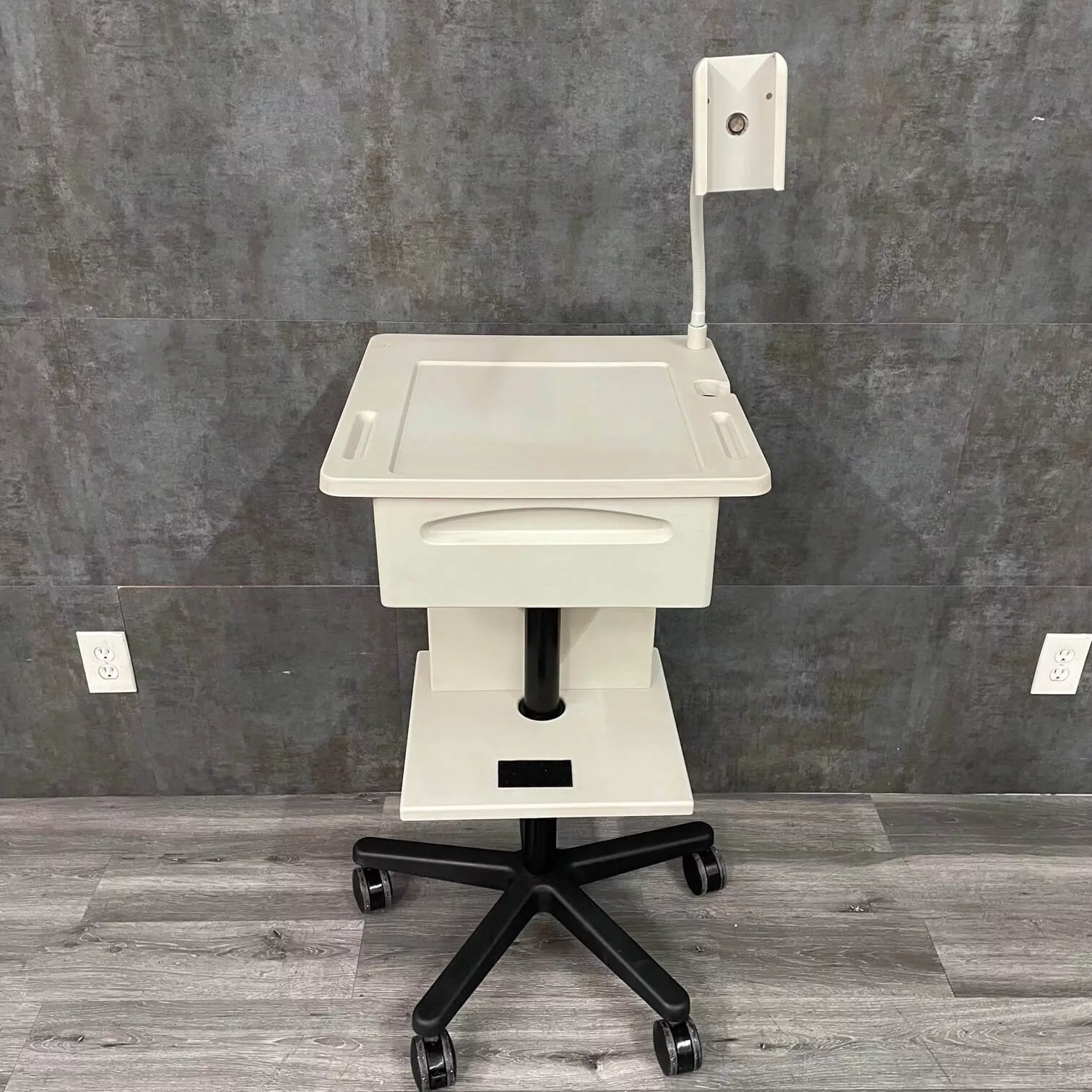 Midmark Mobile ECG Cart