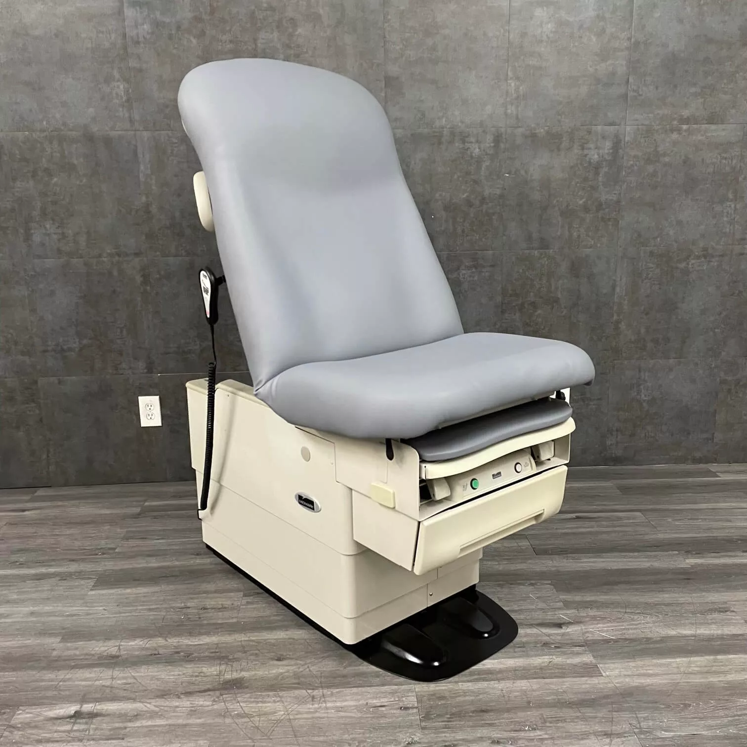 Midmark Ritter 623 Power Exam Table