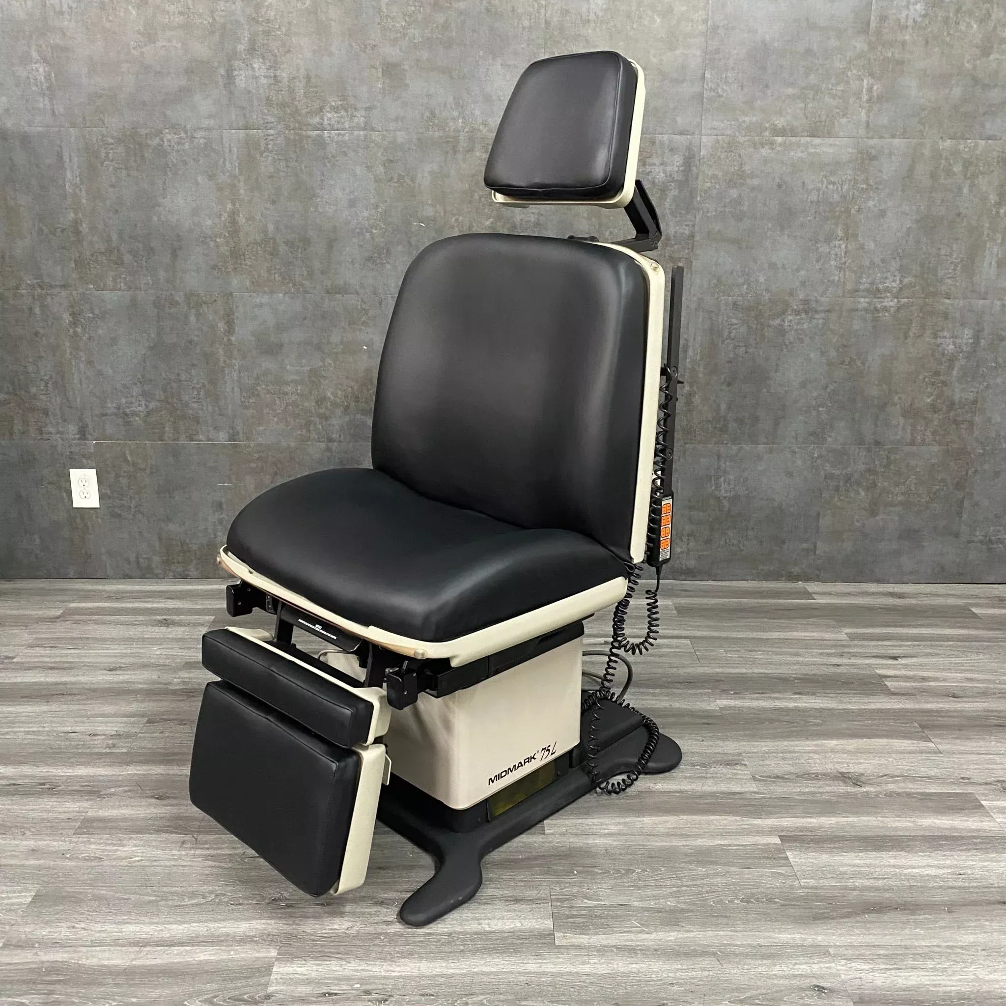 Midmark Ritter 75L Procedure Chair Exam Chair