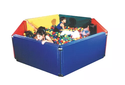 Panel Sided Ball Pit6' x 6ﬁ' w/3500 Large Balls