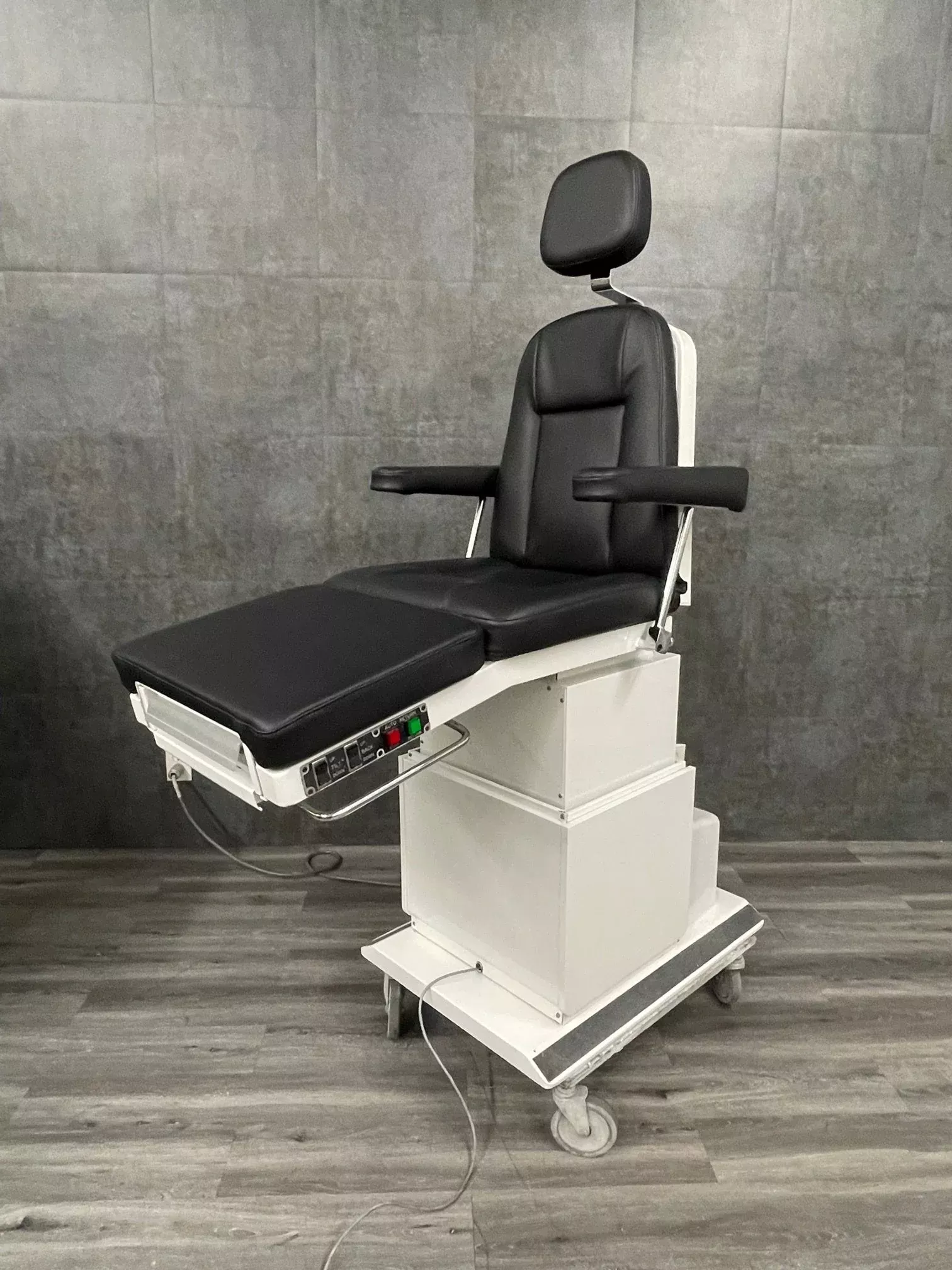 Ritter 117 Podiatry Chair - Clearance