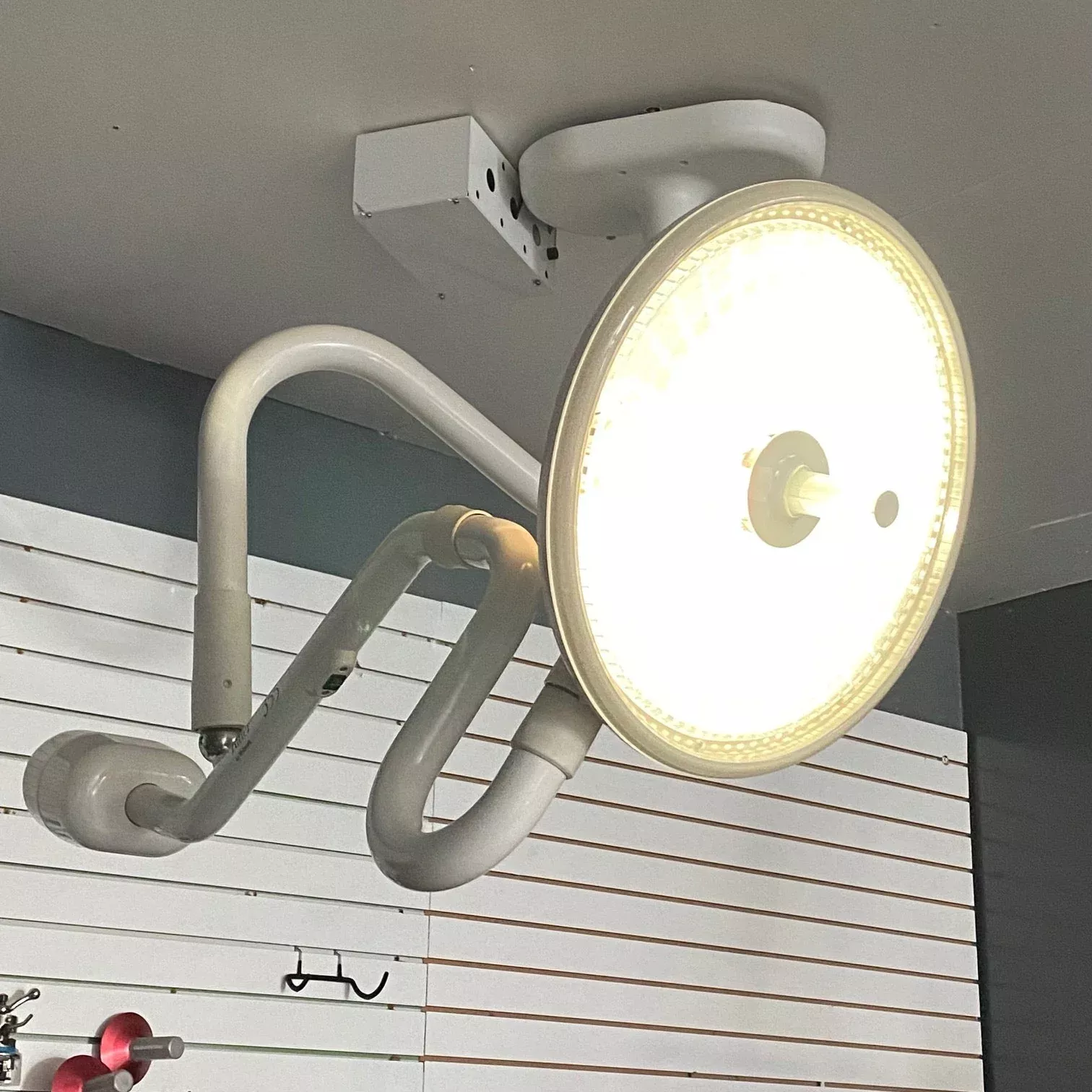 Ritter 355 Surgical Light Ceiling Mount