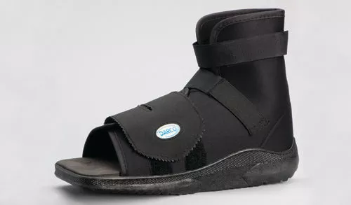 Slimline Cast BootBlack Square-ToeAdult Medium