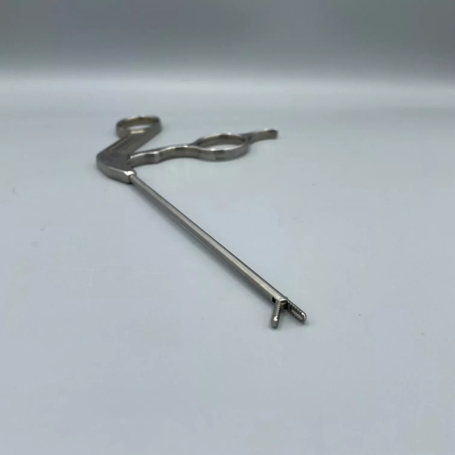 Stryker Conquest Grasper with Rachet Series 3.4mm