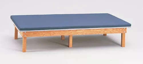 Upholstered Mat Platform 4'X7' 18Height