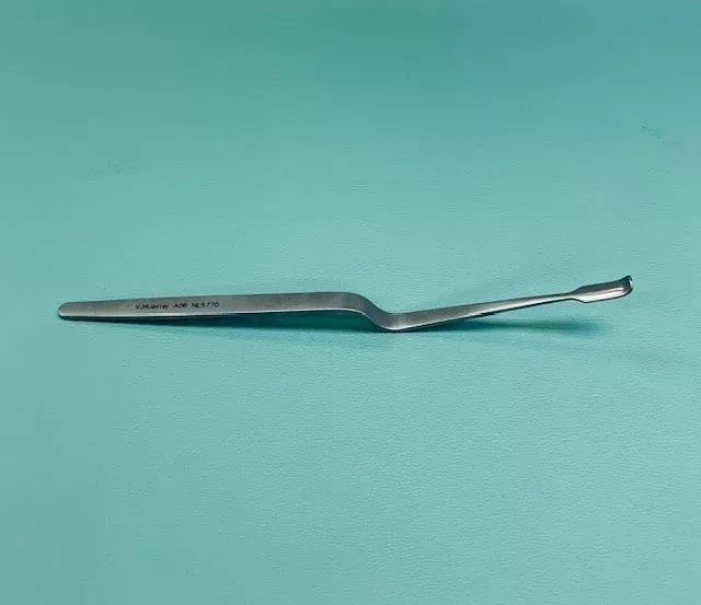 V.Mueller A06 NL5770 D’errico Nerve Retractor (New)